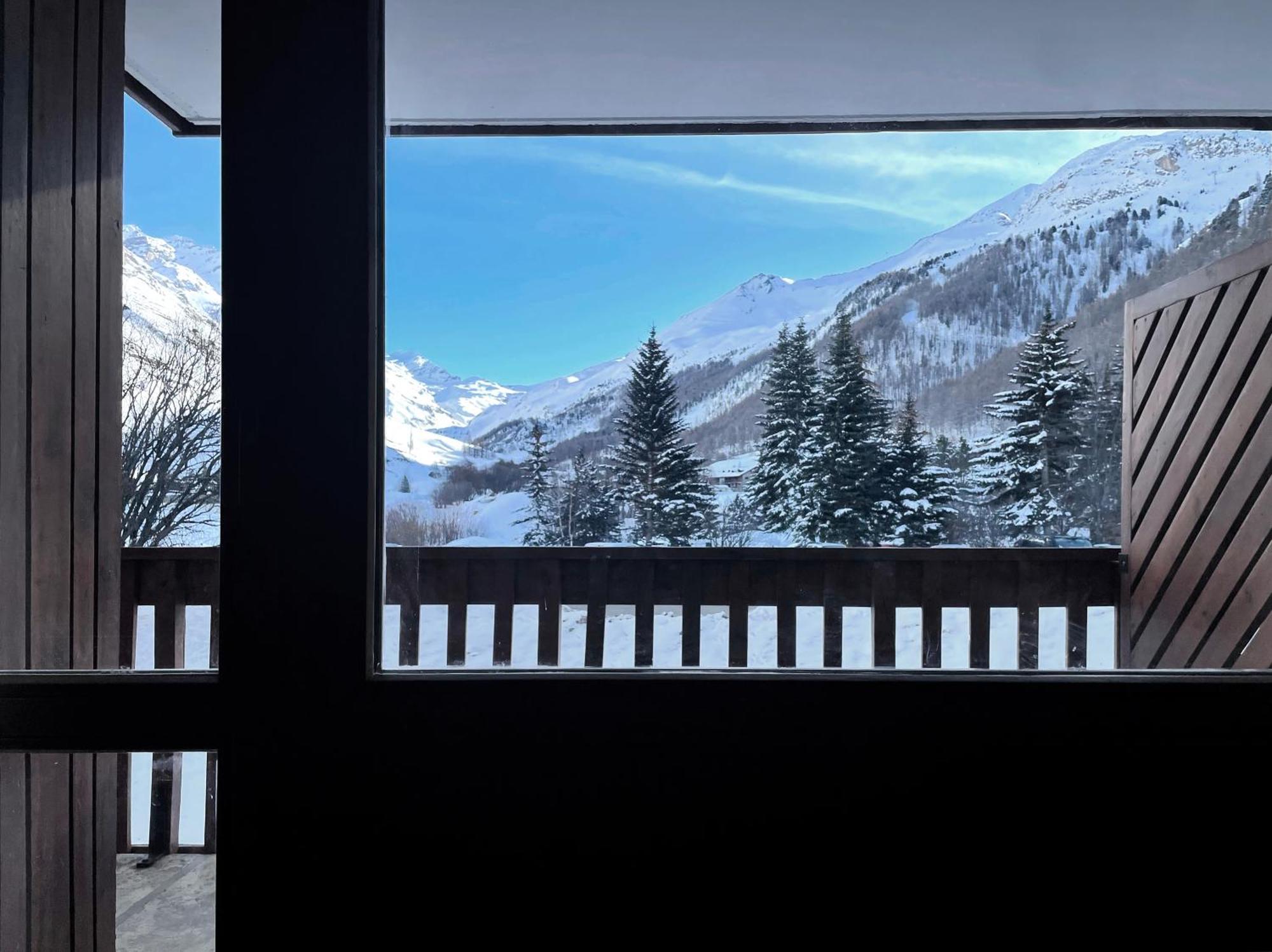 Les Barmettes Appart Renove Avec Vue, Parking Et Skis Aux Pieds Val-dʼIsère Exterior foto